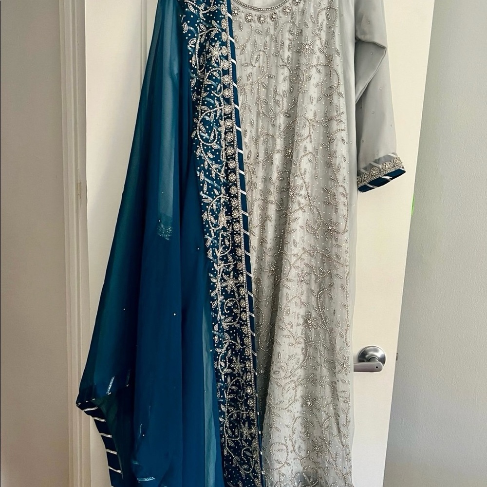 Pakistani Desi wedding/party Salwar Kamez Suit